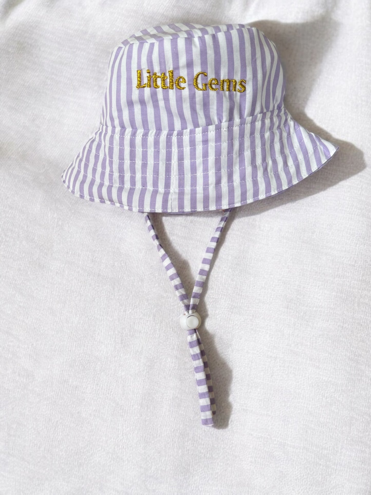 Purple and white kids bucket hat